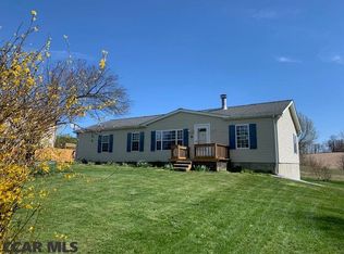 37 McCoy Ave, Milroy, PA 17063