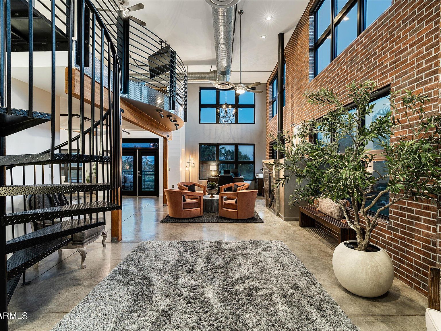 914 E Osborn Rd UNIT 404