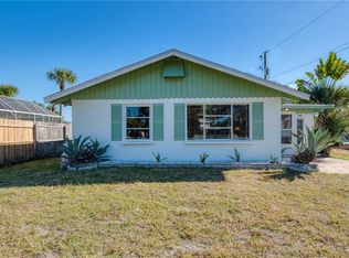 2505 N Beach Rd, Englewood, FL 34223