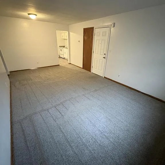 3053 Hadley Ave #3 — Photo 3