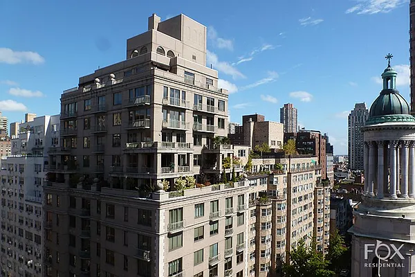 Sold by Fox Residential Group | media 25