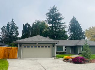 1102 N Modoc Ave #1102, Medford, OR 97504