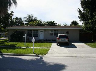 6126 Hogan Creek Rd, Margate, FL 33063