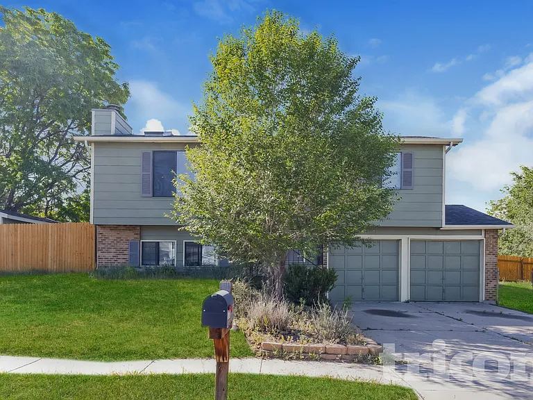 1105 Jet Wing Dr — Photo 1