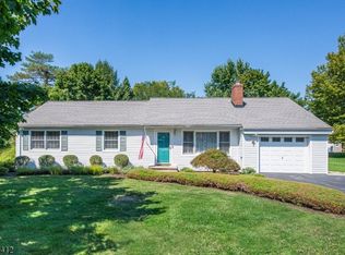 11 Harmony Rd, Randolph, NJ 07869