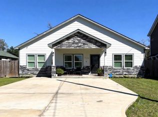 7520 Carver Rd, Houston, TX 77088