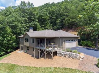 15 Red Plum Ln, Black Mountain, NC 28711