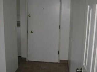 5010 SW Slavin Rd APT 1, Portland, OR 97239