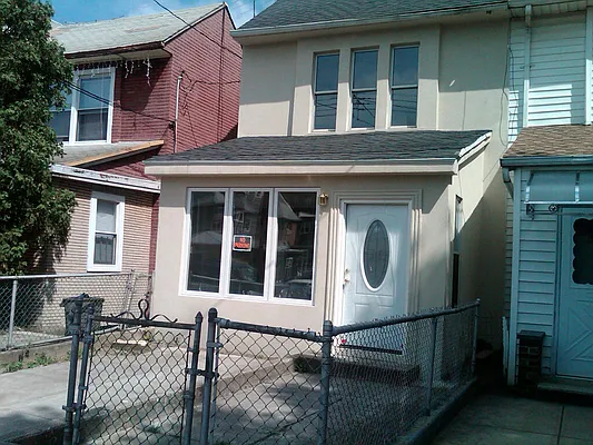 Sold by St. James Realty | media 4