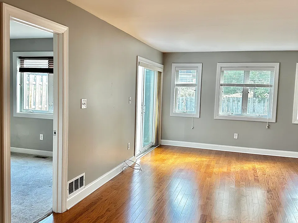 Living room/dinning room