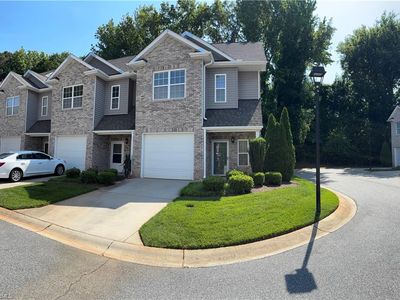 628 Friendway Rd, Greensboro, NC, 27410