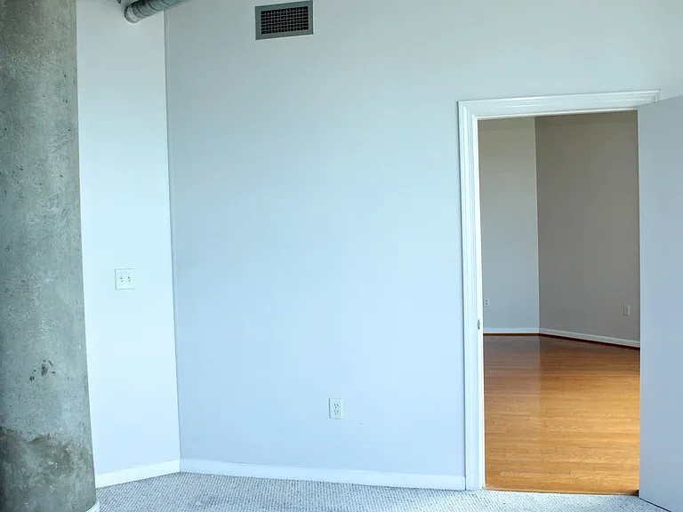 115 W Peachtree Pl NW #505 — Photo 9