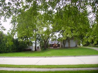 4219 Conroe St, Manitowoc, WI 54220