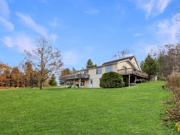 1028 Pine Hill Road, Derby, VT 05829