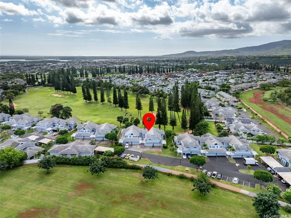 94-824 Lumiauau St APT W103, Waipahu, HI 96797