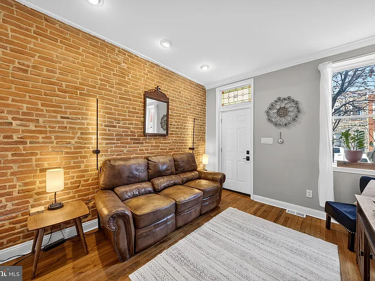 7 E Fort Ave — Photo 11