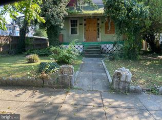 2225 Lawrence Ave NE, Washington, DC 20018