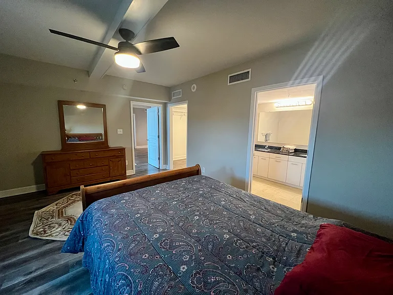 300 S Duval St #611 — Photo 20