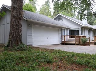 4410 Fox Hollow Rd, Eugene, OR 97405