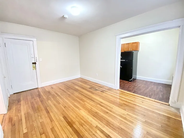 89 Park Dr #18 — Photo 4