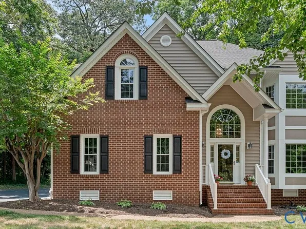 10081 Amelia Manor Ct, Mechanicsville, VA 23116