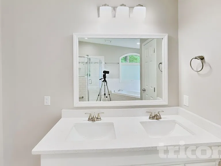 2309 Pastille Ln — Photo 10