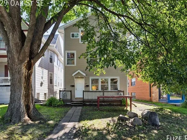629 Oak St SE #1, Minneapolis, MN 55414