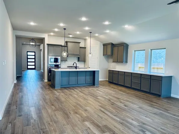 1639 Boone Hollow Lane, Richmond, TX 77469