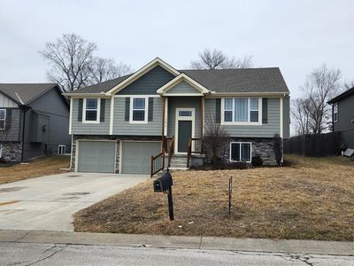 11510 E 208th St, Peculiar, MO, 64078