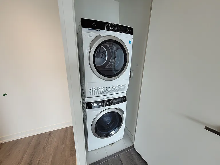 138 Downes St #55 — Photo 41