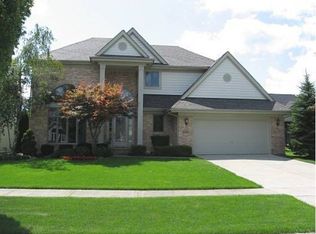43333 Windmill Ct, Novi, MI 48375