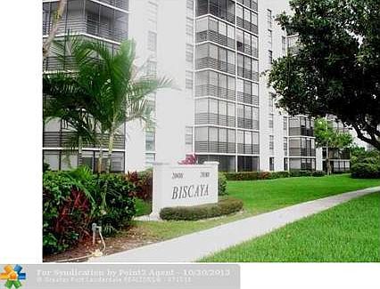 3rd image of 20400 W Country Club Dr APT 504