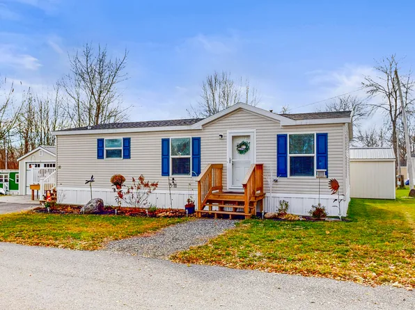 962 Main Street #10, Monmouth, ME 04259