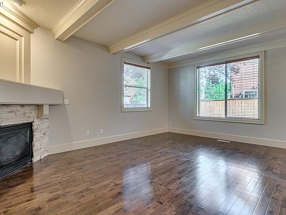 3rd image of 3510 NE 42nd St