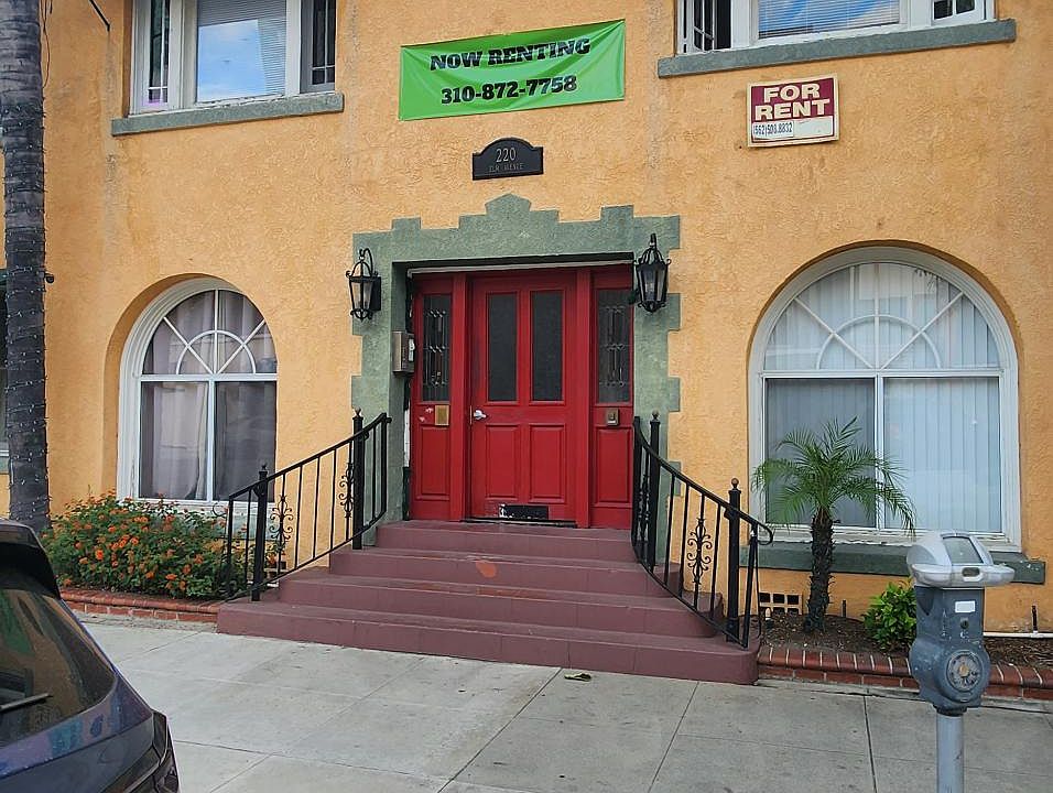 1st image of 220 Elm Ave APT 201