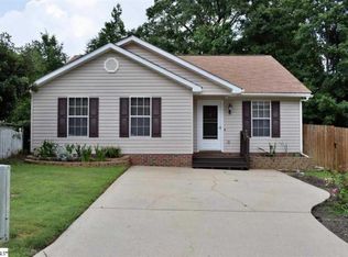 7 River Hill Ct, Taylors, SC 29687