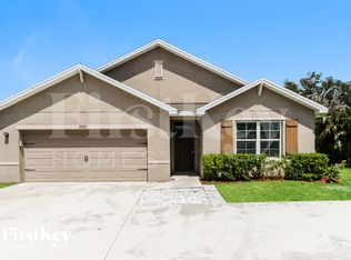 2472 SE Floresta Dr, Port Saint Lucie, FL 34984