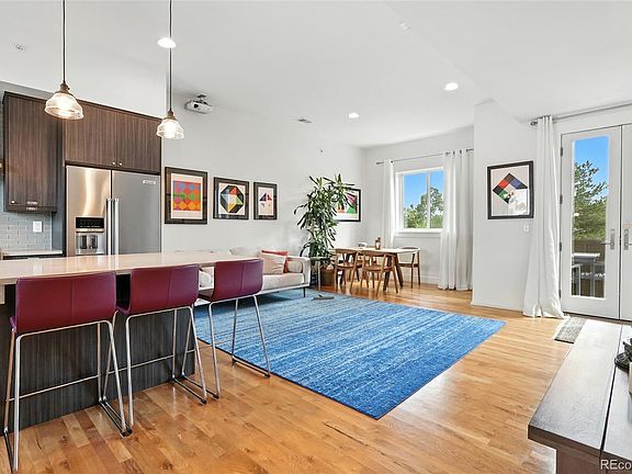 4th image of 2530 28th Street #118