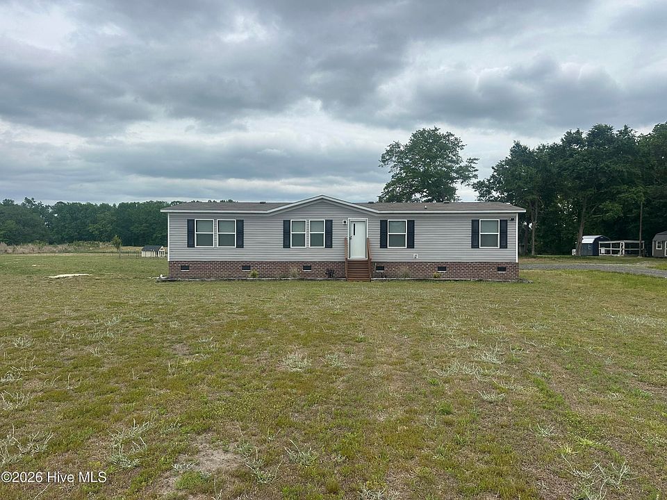1st image of 2948 Old New Bern Road