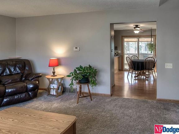 5th image of 13013 Boyd Cir