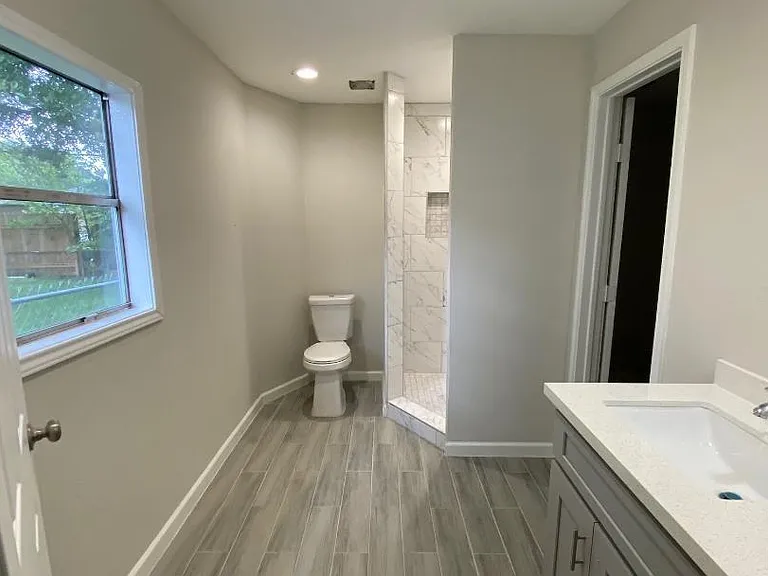 2406 Rosemead Dr — Photo 22