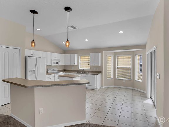 2nd image of 6033 Gannetdale Dr