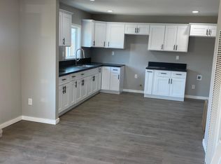 1234 W 97th St, Los Angeles, CA 90044