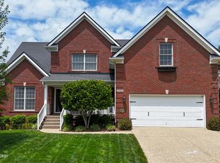 4901 Bridle Bend Way, Louisville, KY 40299