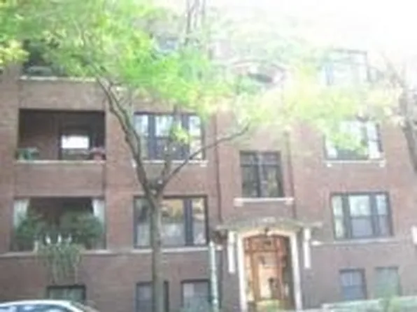 1353 W Rosemont Ave #2, Chicago, IL 60660