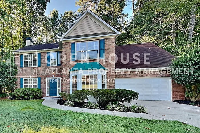 4 bed, 2.5 bath, 2241 sqft, $2,300 — Photo 1