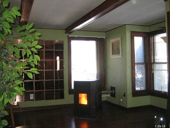 5th image of 20 Avery St