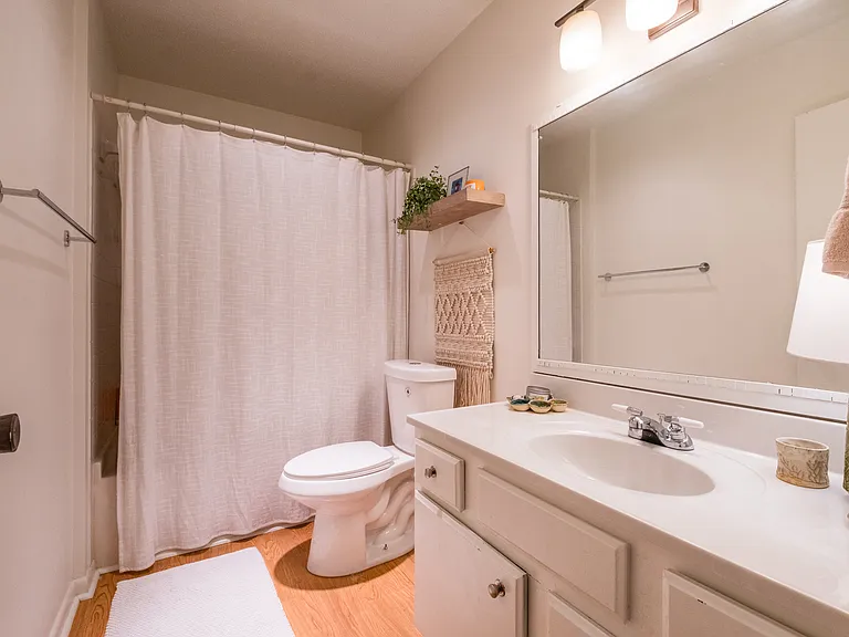 1401 N Pierce St #16 — Photo 13