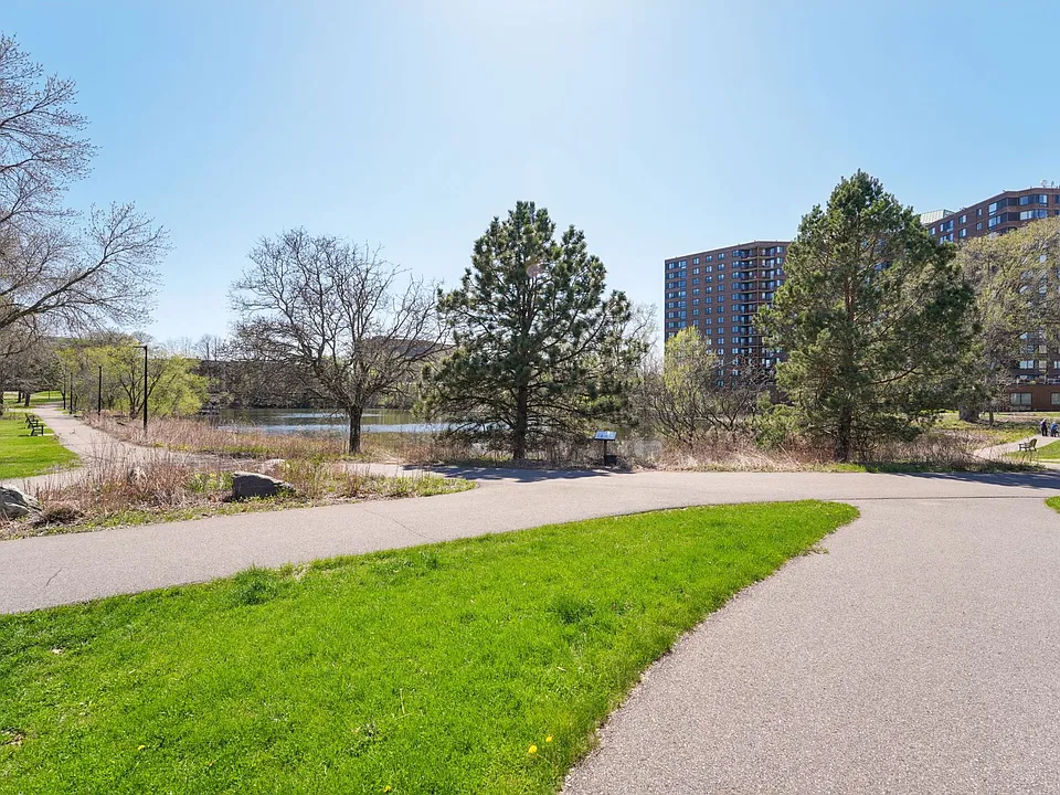 Park Flats Apartments