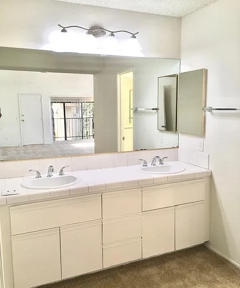 16762 Moody Cir — Photo 21